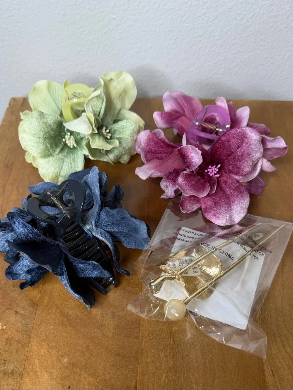 Anthropologie Hair flower lot